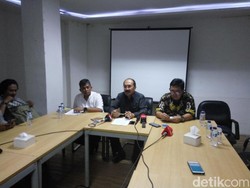 Dilaporkan ke KPK Bersama Novanto, Fredrich: Pelapor Buta Hukum