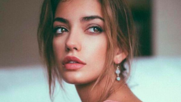 Terpukau Model Spanyol Menawan di Instagram