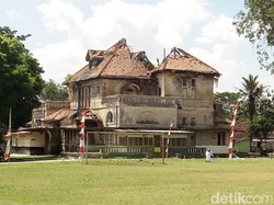 Bangunan Cagar Budaya Gedong Kuning di Ungaran Rusak Parah