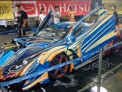 Deretan Mobil Keren dan Unik Berjejer di IAM MBtech Solo