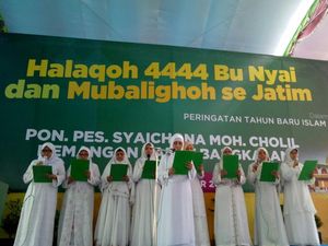 Bu Nyai Se-Jatim Deklarasi Dukung Gus Ipul