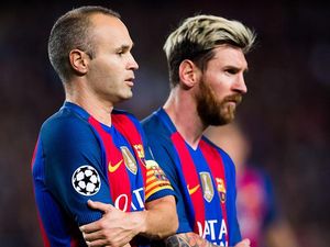 Lionel Messi Tak Mampu Bikin Cannavaro Berpaling dari Iniesta