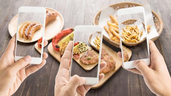 Benar Ngga Sih, 10 Kejadian Ini Sering Dialami Oleh Para Foodies?