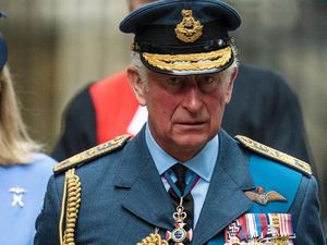 Kembali Dikaruniai Cucu, Pangeran Charles Ungkap Kekhawatiran Kembali Dikaruniai Cucu, Pangeran Charles Ungkap Kekhawatiran
