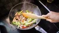 Cara Memasak Seperti Ini Bisa Berdampak Buruk Bagi Kesehatan
