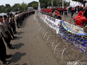 Begini Pengamanan Demo Buruh di Istana