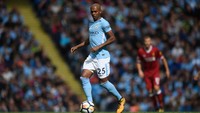Fernandinho, Manchester City. Membuat 89,58% operan sukses dari total 566 operan. (Stu Forster/Getty Images).