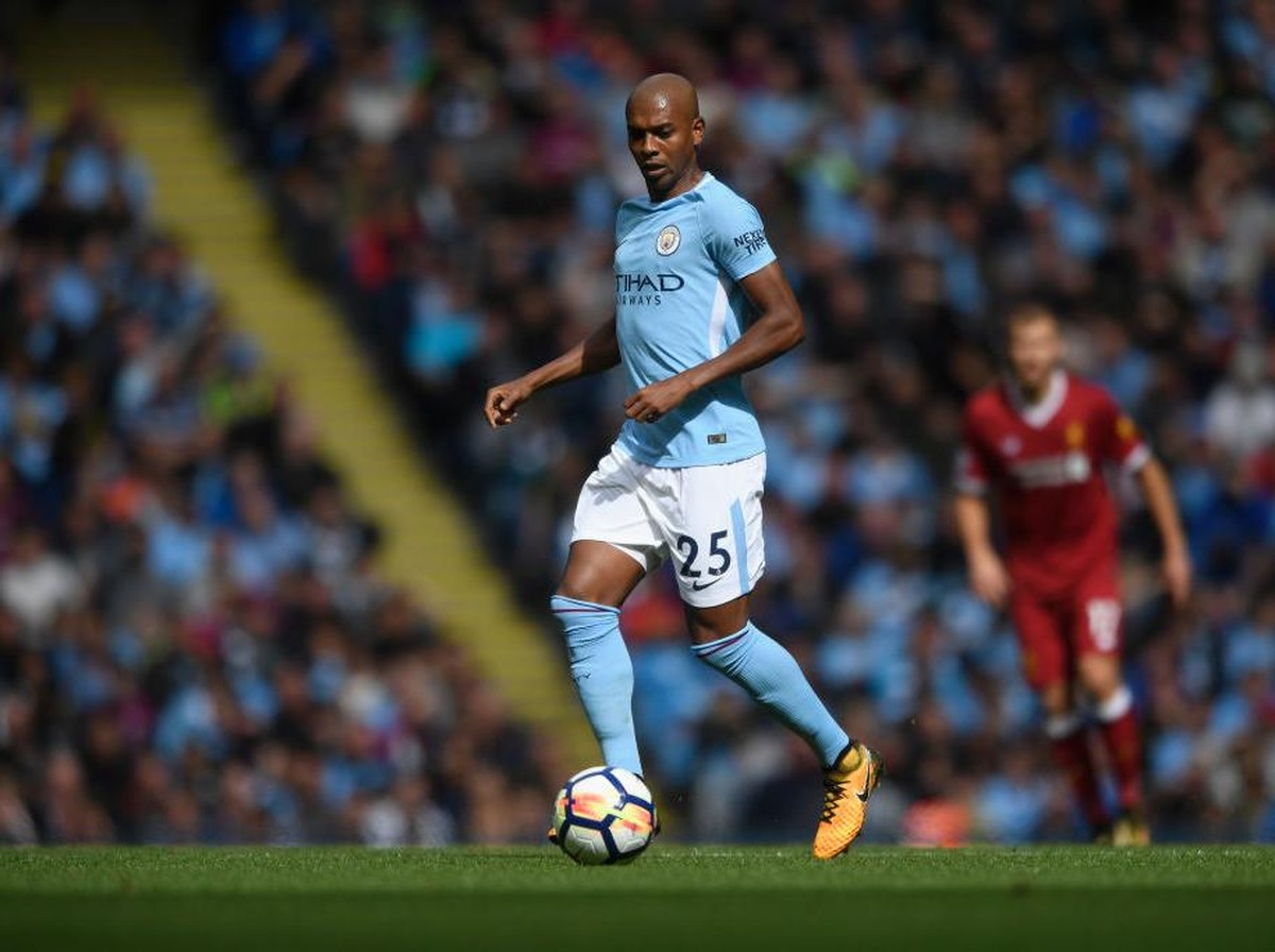 Pemain Manchester City, Fernandinho (Foto: Stu Forster/Getty Images)