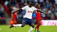 Davinson Sanchez, Tottenham Hotspur. Membuat 92,54% operan sukses dari total 228 operan. (Clive Rose/Getty Images)
