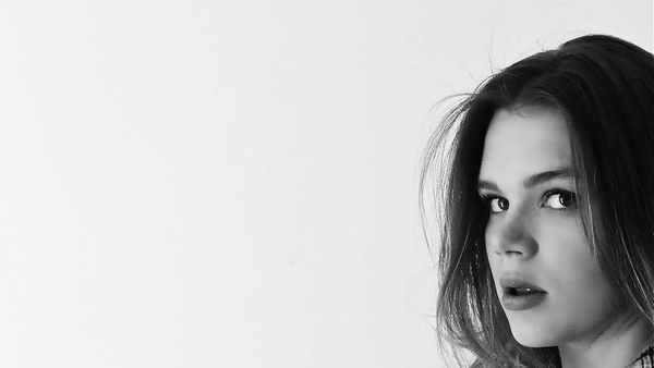 Foto: Cantik dan Stylish Camille Gottlieb, Cucu dari Grace Kelly