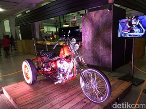 Melihat dari Dekat Ojo Dumeh, Motor Roda Tiga Hadiah Kustomfest