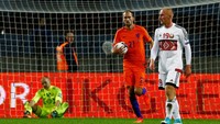 Dengan kemenangan ini, Belanda ada di posisi ketiga Grup A. Mereka berjarak tiga angka dari Swedia yang ada di posisi runner-up. (Foto: Vasily Fedosenko/Reuters)