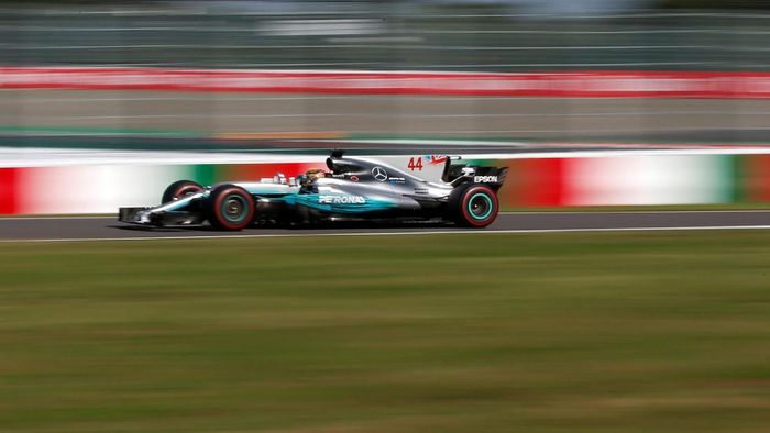Lewis Hamilton memenangi GP Jepang 2017 (Toru Hanai/Reuters) Lewis Hamilton memenangi GP Jepang 2017 (Toru Hanai/Reuters)
