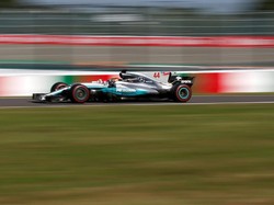 Menang di Suzuka, Hamilton Kian Dekat dengan Gelar Juara Dunia