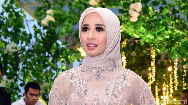 Laudya Cynthia Bella dan Engku Emran Si Pengantin Baru
