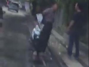 Viral Pemobil Ngamuk Ditegur, Polisi: Kalau Diingatkan Legawa Viral Pemobil Ngamuk Ditegur, Polisi: Kalau Diingatkan Legawa