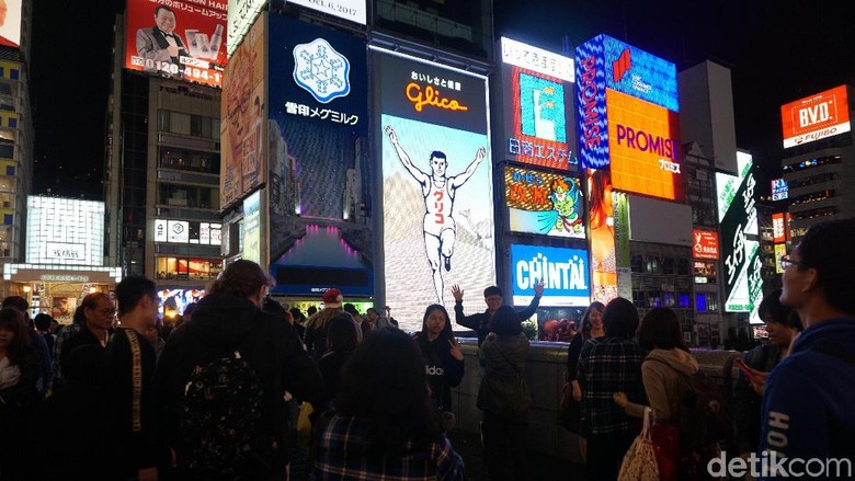 Geliat malam di Dotonbori yang selalu ramai (Wahyu/detikTravel)