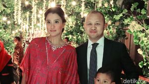 Dari Deretan Mantan, Cuma Ananda Mikola yang Datangi Resepsi Bella