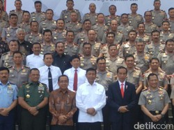 Jokowi Berharap TNI-Polri Solid Amankan Pilkada Serentak dan Pilpres