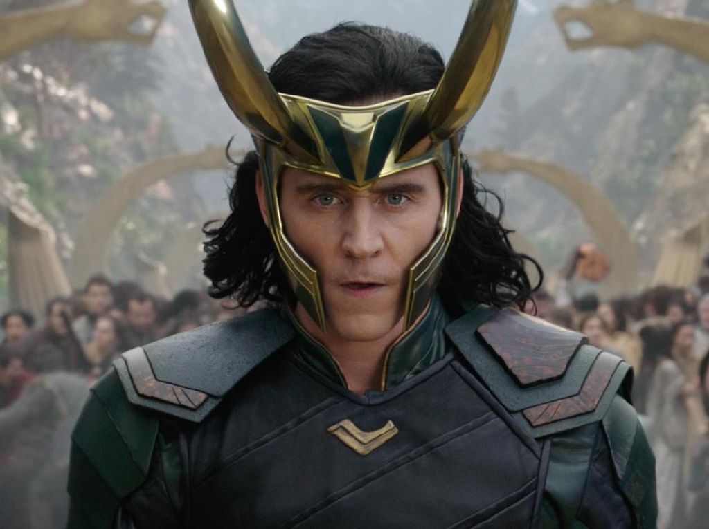 Tom Hiddleston Setahun Simpan Rahasia soal Kemunculan Serial Loki Tom Hiddleston Setahun Simpan Rahasia soal Kemunculan Serial Loki