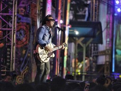 Lirik dan Chord Just B oleh Naif