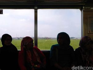 Yuk Naik KRL Manggarai-Cikarang