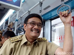 Djarot Belum Berencana Datang ke Sertijab Anies-Sandi