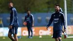 Senyum Messi Menjelang Laga Penentu Nasib Argentina