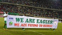 Elang Nigeria terbang ke Rusia. Nigeria lolos usai menjuarai Grup B zona Afrika dan akan berupaya melangkah lebih jauh dari babak 16 besar, pencapaian terbaiknya dalam sejarah Piala Dunia. Foto: Pius Utomi Ekpei/AFP Photo