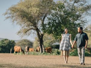 Foto-foto Prewedding Romantis Anak Pejabat