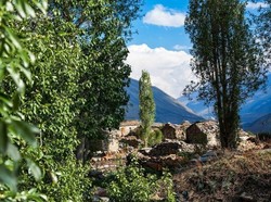 Tahu Tidak, Ada Lembah Seindah Ini di Jalur Sutra