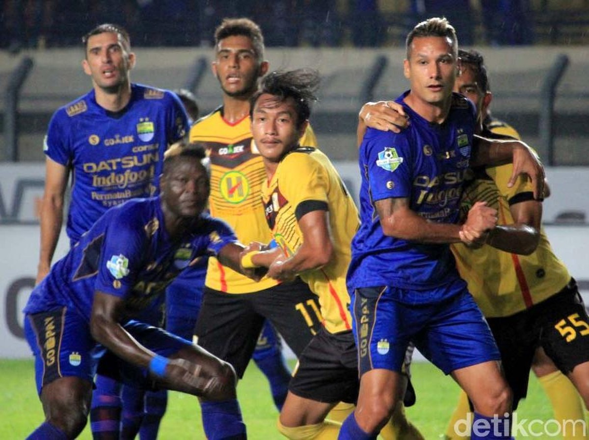 Barito Putera saat melawan Persib Bandung di Liga 1 (Foto: Wisma Putra/detikcom)