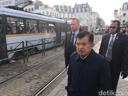 Sebelum Bertemu Komisi Eropa, JK Tinjau Fasilitas LRT di Belgia