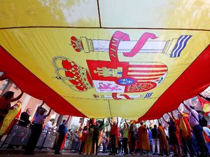 Warga Barcelona Turun ke Jalan Tolak Merdeka dari Spanyol