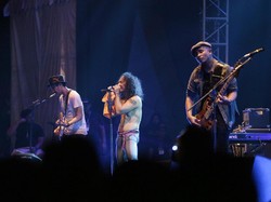 Lirik dan Chord Manusiawi dari Slank