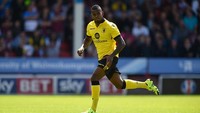 Leandro Bacuna mencatatkan laju 35,17 km per jam pada musim 2014/2015 untuk Aston Villa. (Foto: Stu Forster/Getty Images)
