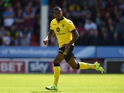 Leandro Bacuna mencatatkan laju 35,17 km per jam pada musim 2014/2015 untuk Aston Villa. (Foto: Stu Forster/Getty Images)