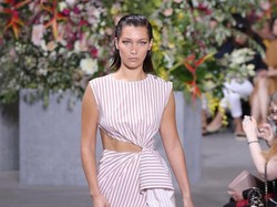Foto Throwback Bella Hadid Saat Usia 14, Cantiknya Sudah Dari Dulu