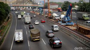Jalan Tol Layang Jakarta-Cikampek Memasuki Tahap Konstruksi