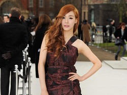 Kisah Sedih dan Tragis Keluarga 7 Artis K-pop Ini Bisa Bikin Kamu Nangis