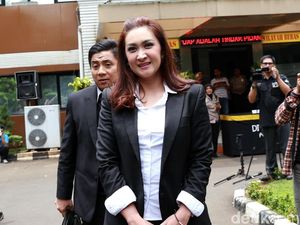 Sudah Pisah Rumah, Nafa Urbach Masih Jalin Komunikasi dengan Zack Lee