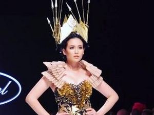 Foto: Cantiknya Elvira Devinamira Jadi Srikandi di LA Fashion Week