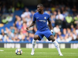 Conte: Ruediger Layak Dapat Tepuk Tangan, Bukan Hinaan Rasial