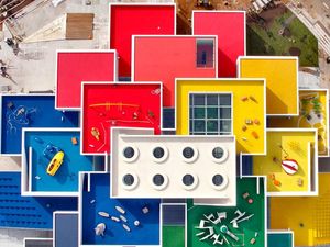 Yang Lain Tutup Dihantam Corona, Lego Malah Buka 120 Toko Baru