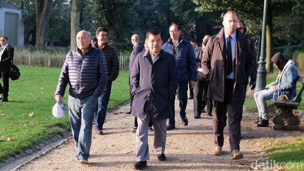 Kunker ke Belgia, JK Tetap Sempatkan Olahraga