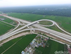 Jumat Ini Jokowi Resmikan 52 Km Jalan Tol Baru di Medan