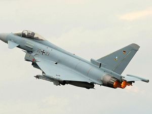 Aksi Eurofighter Typhoon dan Kebohongan Dwi Hartanto