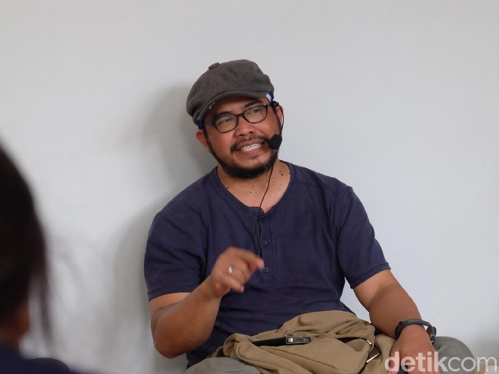 Sajak Chairil Anwar Jadi Pintu Masuk di Buku Biografi Sajak Chairil Anwar Jadi Pintu Masuk di Buku Biografi