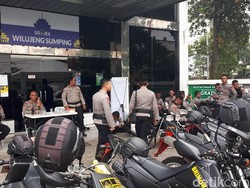 Antisipasi Mobilisasi Massa, Polisi Kawal Kantor Go-Jek Bandung