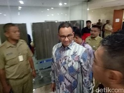 Anies Baswedan Hadiri Pertemuan dengan Pimpinan Fraksi di DPRD DKI